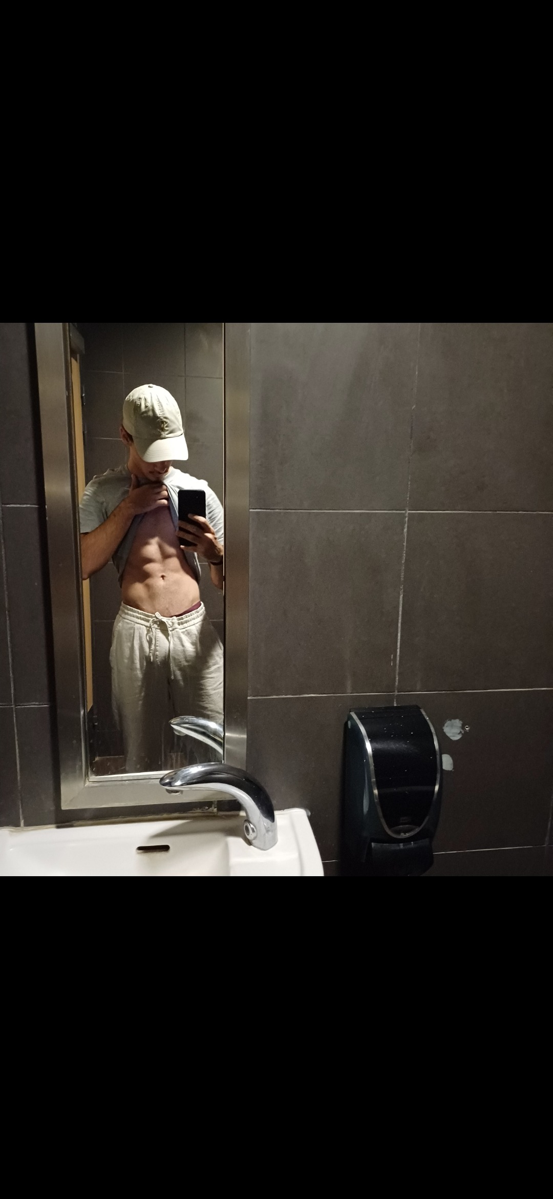 Profil de Djoe, 21 ans, Trans Sex Suisse à Muotathal
