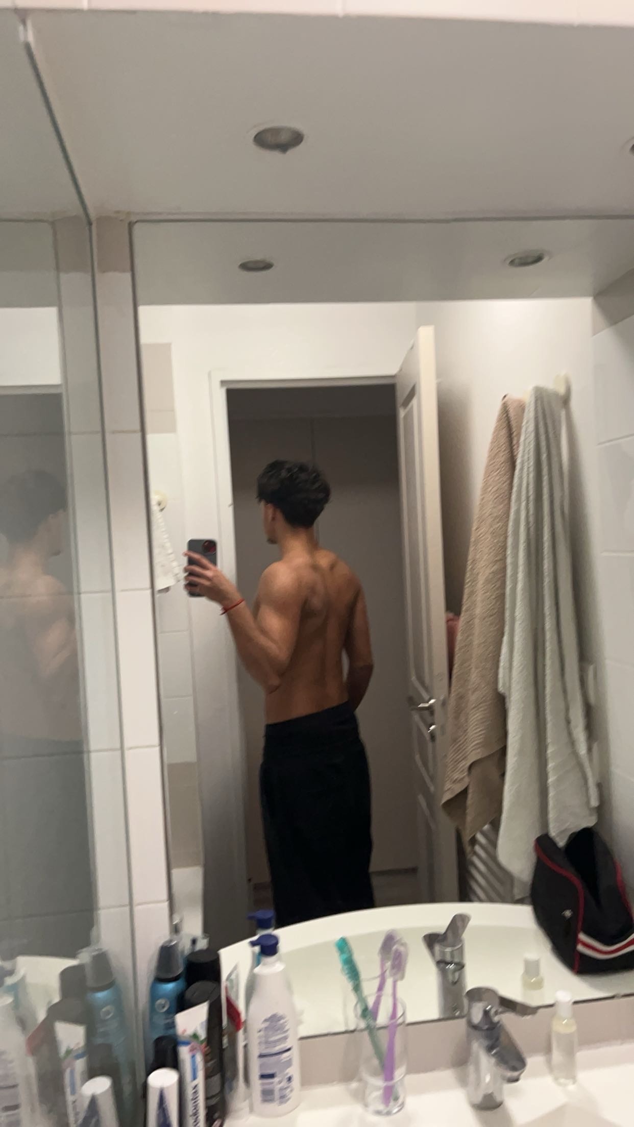 Profil de Djimy, 19 ans, Trans Sex Suisse à Villigen