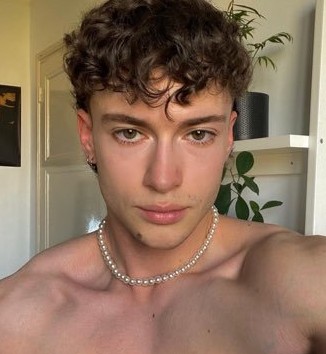 Profil de Jean-toussaint, 24 ans, Trans Sex Suisse à Vorderthal