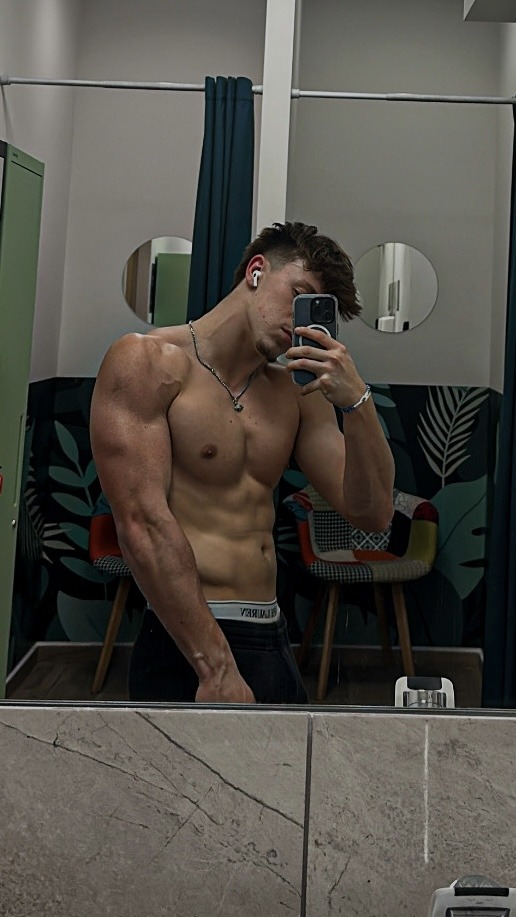 Profil de Paul-henry, 19 ans, Trans Sex Suisse à Signôra