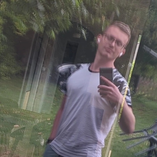 Profil de Guven, 24 ans, Trans Sex Suisse à Longirod