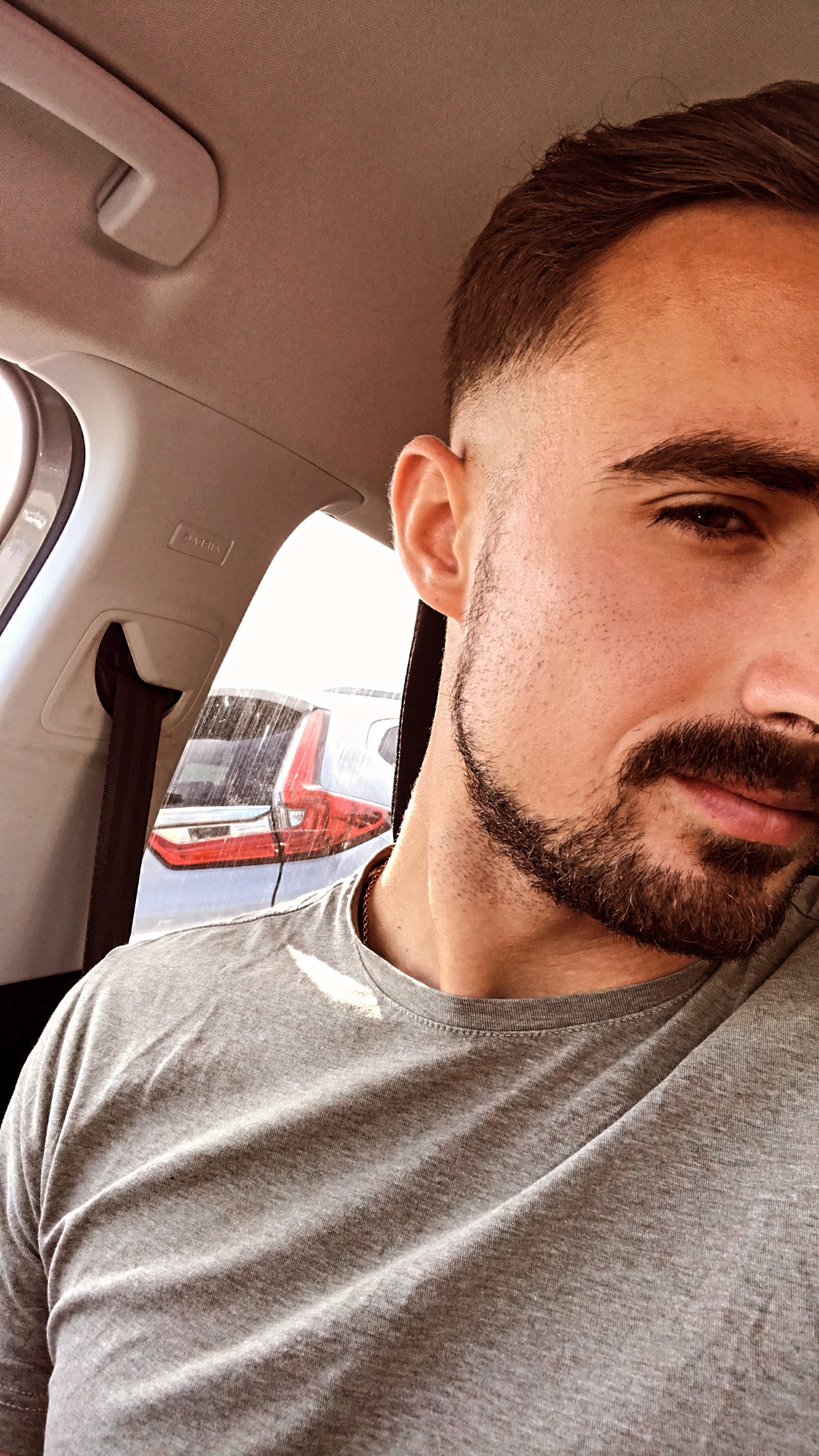 Profil de Nadhir, 30 ans, Trans Sex Suisse à Melchsee-Frutt
