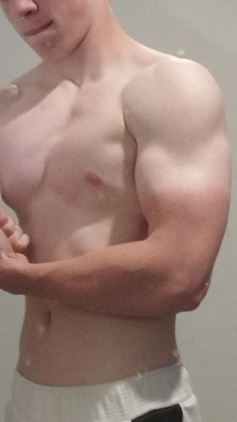 Profil de Eliahou, 19 ans, Trans Sex Suisse à Ladir