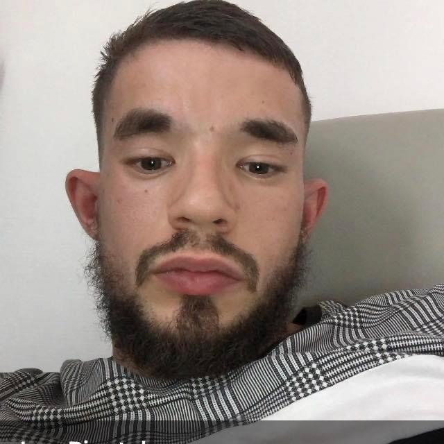 Profil de Jounaid, 26 ans, Trans Sex Suisse à Zwillikon