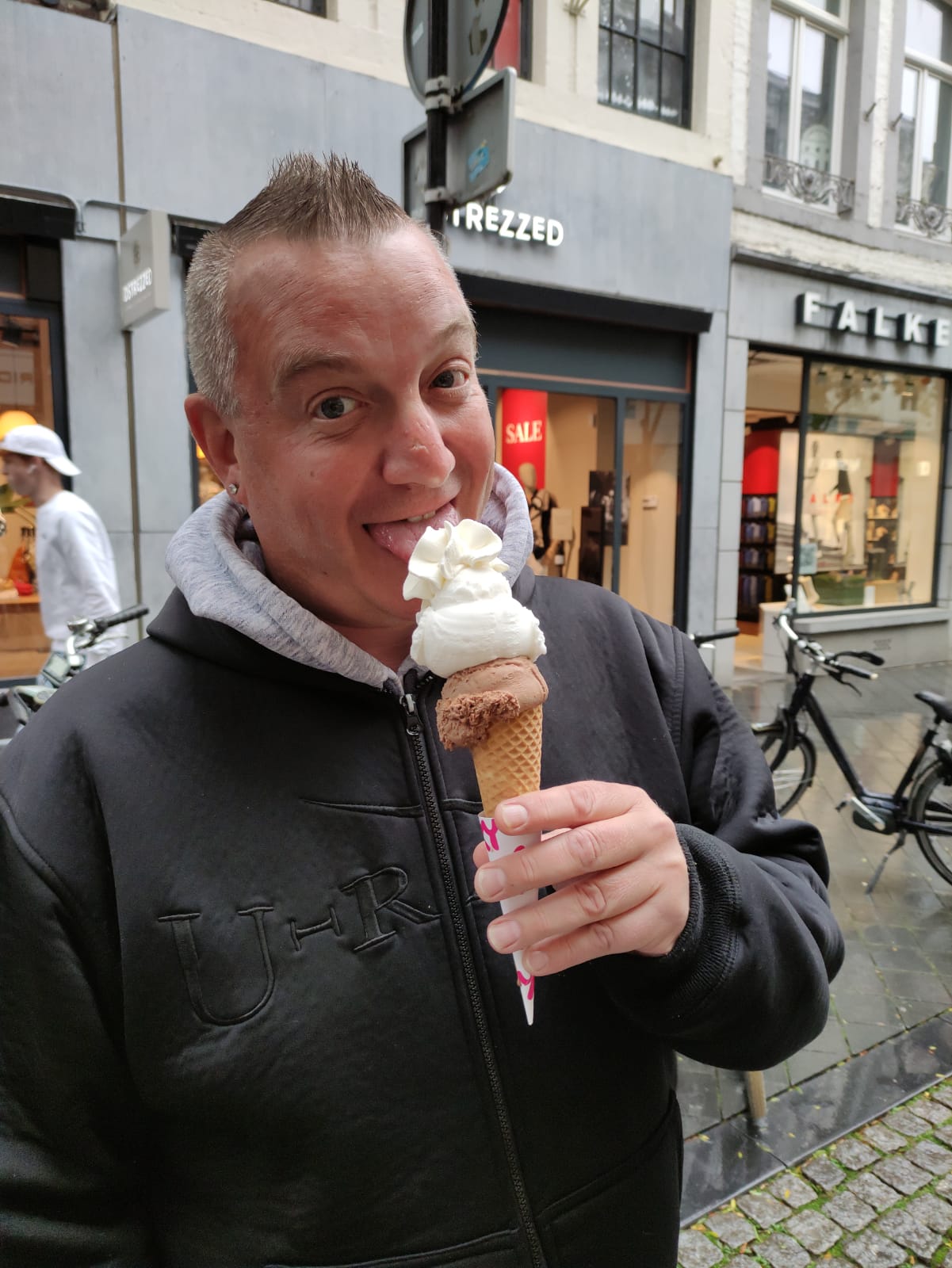Profil de Aadil, 47 ans, Trans Sex Suisse à Brüttisellen