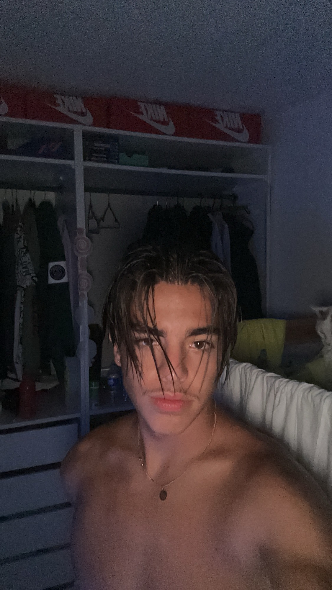 Profil de Ilia, 19 ans, Trans Sex Suisse à Châtel-St-Denis